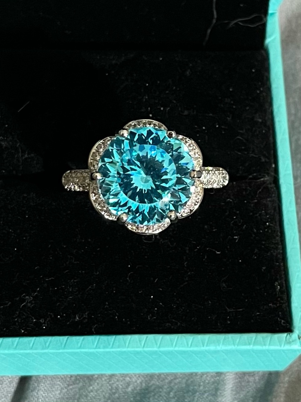 Amazing 5 CT Blue Cushion Cut Cubic Zirconia Flower Ring